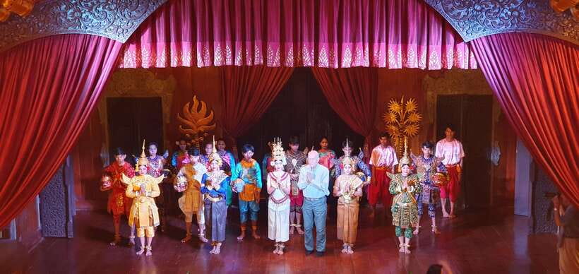 Apsara Theater Performance include dinner & Hotel pick up - Getting There: Hotel Pickup, Tuk-Tuk Comfort, and the Crowd Question