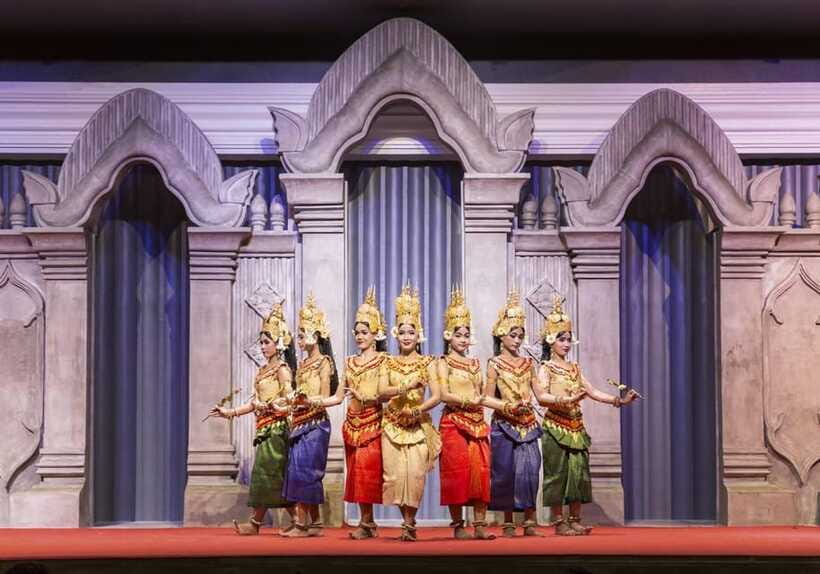 Apsara Traditional Dances & Local Buffet with Tuk-Tuk Ride - Timing, Comfort, and How to Plan Your Evening