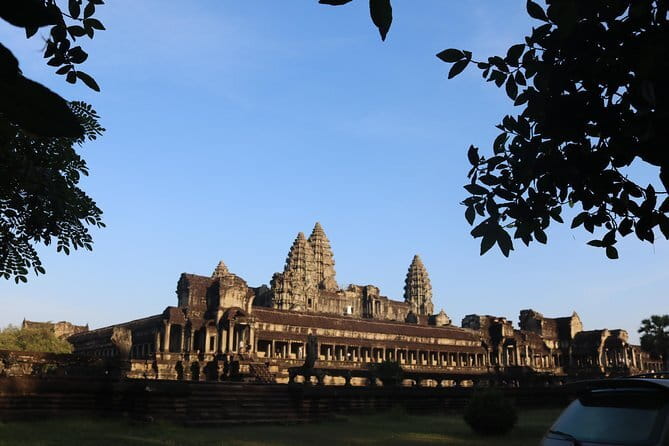 Bakong Temples & Floating Village Tour - Timing, Weather, and What to Pack for Comfort