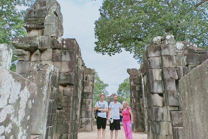 Banteay Srei and Grand Circuit Heritage Tour from Siem Reap - Neak Pean: a Buddhist temple on an artificial island