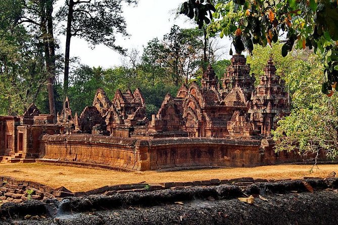 Banteay Srei & Angkor Big Circuit Tour - A tight outer-circle loop from your hotel