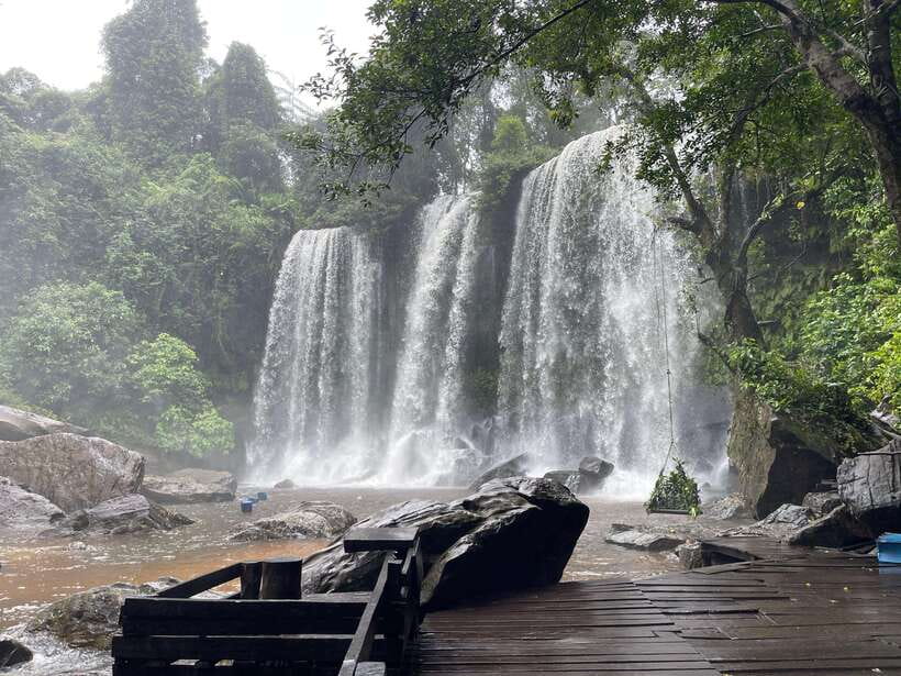 Banteay Srei, Kulen Waterfall & Beng Mealea Exploration - Morning pickup and transport: why the early start matters