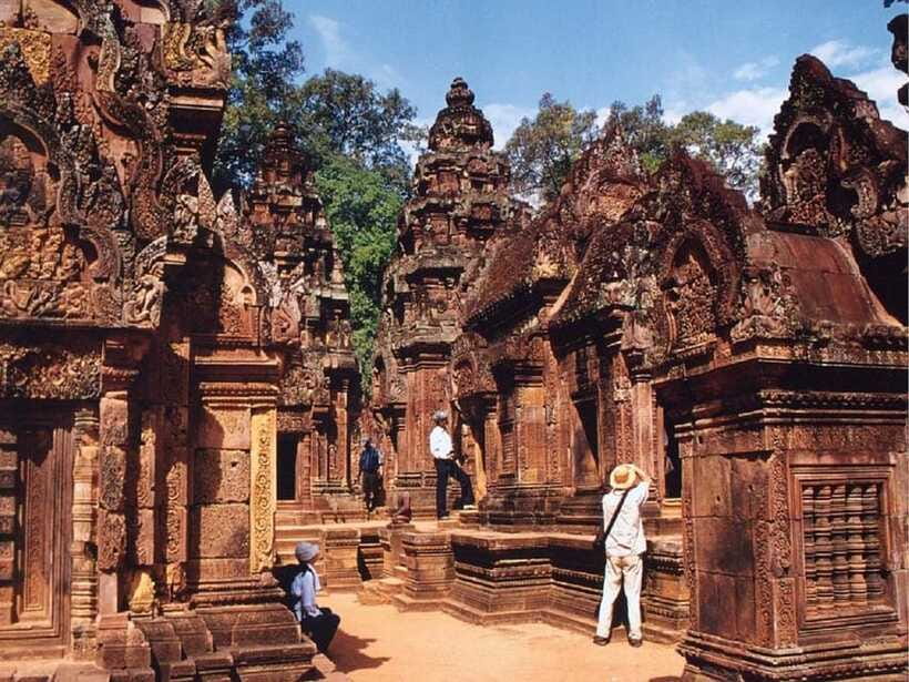 Bantreay Srei , Kbal Spean and Landmine Museum with Tuk Tuk - Who this day trip fits best
