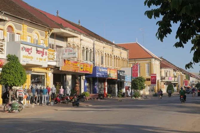Battambang Day Trip from Siem Reap-Bamboo Train, Bats Cave - Getting from Siem Reap: the shared AC ride that keeps you sane
