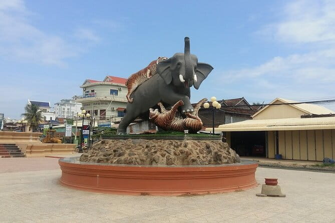 Best Driver Taxi From Siem Reap To Phnom Penh - English Speaking - English-Speaking Drivers and the Same Sa Vat Factor