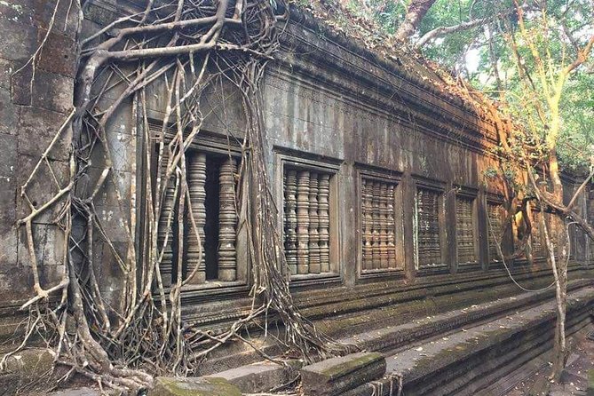 Best of Angkor Temples 3 Days Private Tour from Siem Reap - Final day variety: Beng Mealea and the Roluos group