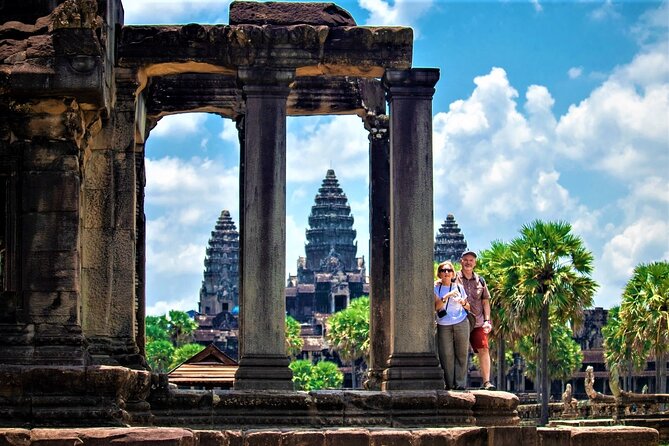 Cambodia Highlight 6 Days Tour from Siem Reap to Phnom Penh - First day in Siem Reap: airport arrival to a smooth start