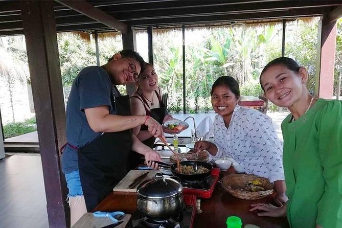 Cambodian Private Cooking Class at a Local's Home - Practicalities in Siem Reap: Timing, Transfers, and Where You’ll Be