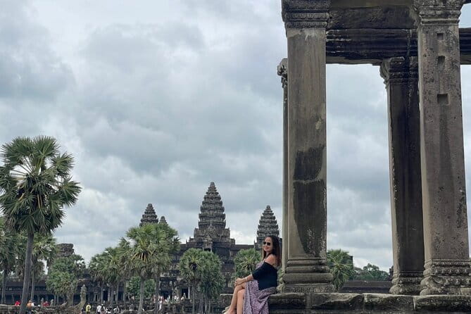 Classic Angkor Wat Sunrise Full Day Private Guide Tour - Price and What You Get for $93.50 Per Group