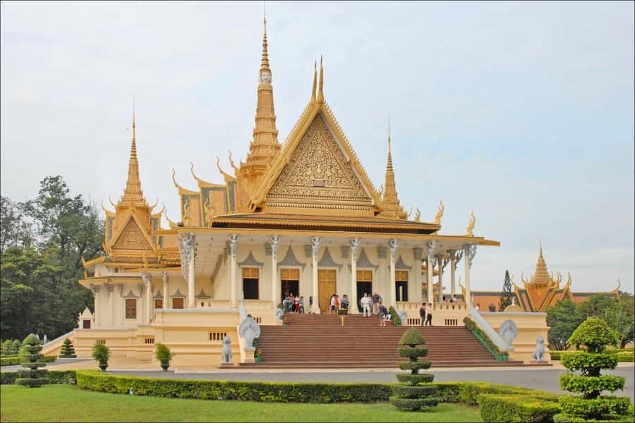 Day trip from Sihanoukville to Phnom Penh for Cruise Ship - Meeting at Sihanoukville Port Gate 1, Then Riding the Express Highway