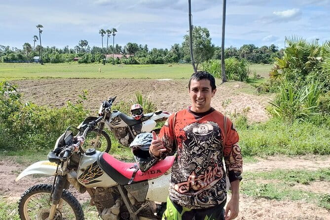 DB 3 Day, 2 Night Dirt Bike Tour Preah Khan & Koh Ker Temples Offroad - Day 2: Koh Ker’s Prasat Thom and the Mix of Temples You Can Feel in Your Legs