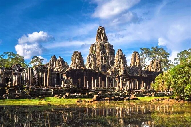 Discover Cambodia 8 Days from Siem Reap to Koh Trong -Phnom Penh - Day 5: Koh Trong Biking, No-Car Island Life, and Mekong Dolphin Area Visits