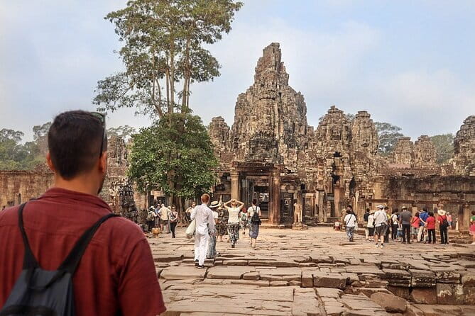Exclusive Angkor temples and Small group temples tours - Ta Prohm: when the jungle becomes part of the temple