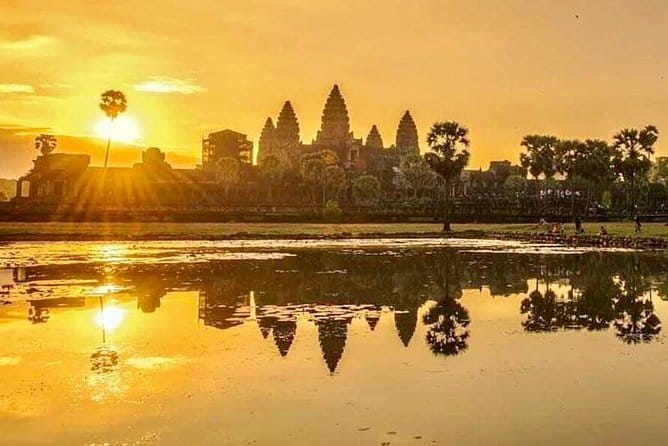 Explore Angkor Wat Sunrise Small Tour Private VIP Car - Key highlights worth your attention