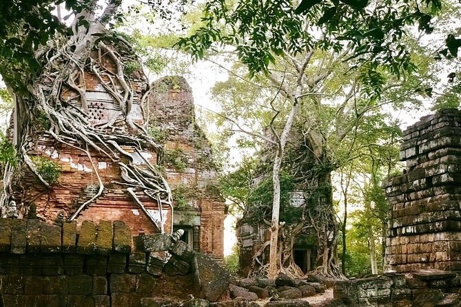 Exploring the Mystical Temples of Banteay Srei and Beng Mealea - Why this Angkor temple combo feels different