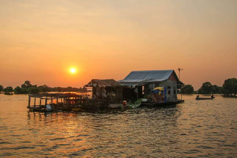 Floating Village and Tonlé Sap Sunset Tour - Price and Value: Is $49 Fair for This Experience?