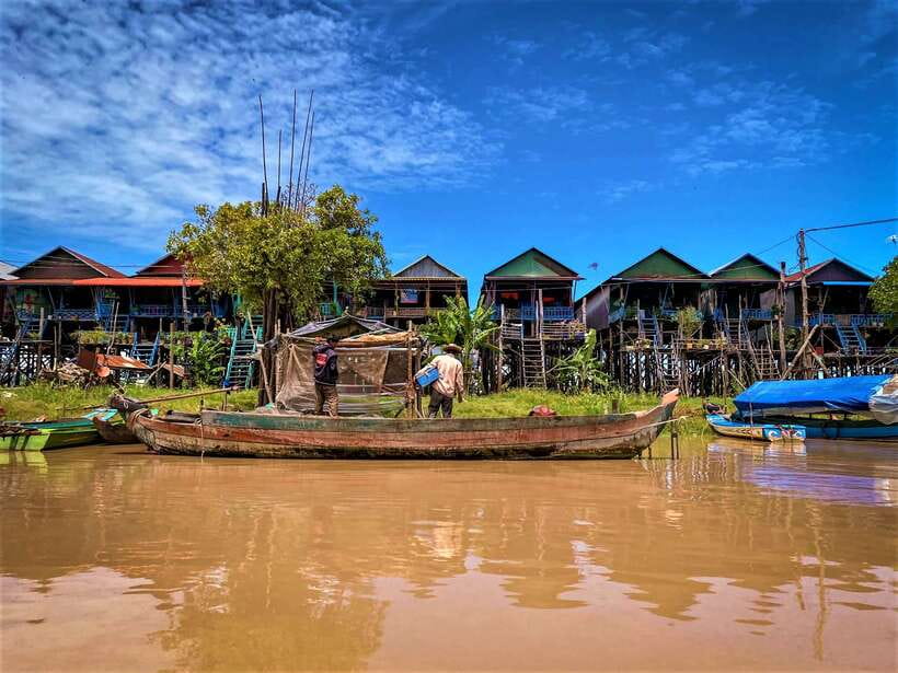 Floating Village-Mangroves Forest Tonle Sap Lake Boat Tour - Crocodile farm and lunch break: plan your expectations