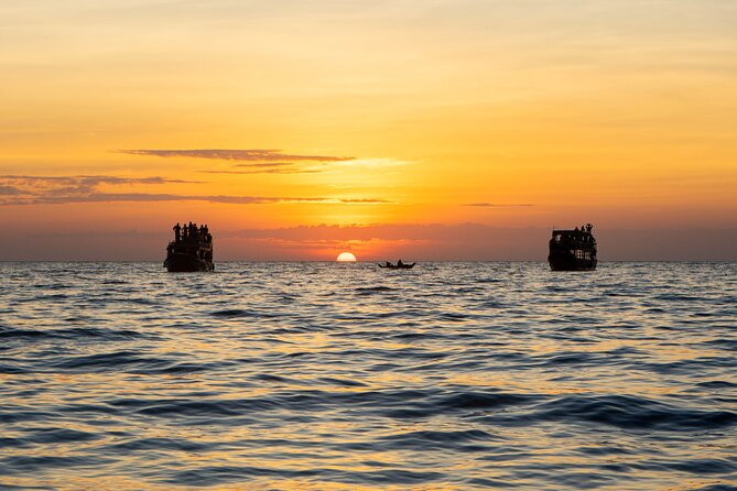 Floating Village Sunset Boat Vespa Tour / Tuk Tuk Available - Meeting at 3:00pm: the ride rhythm and small-group vibe