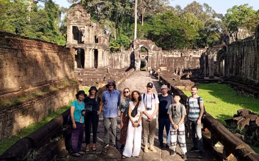 From Siem Reap: Banteay Srei Temple & Grand 5 Temple Tour - Morning start: pickup timing and the ticket pass stop