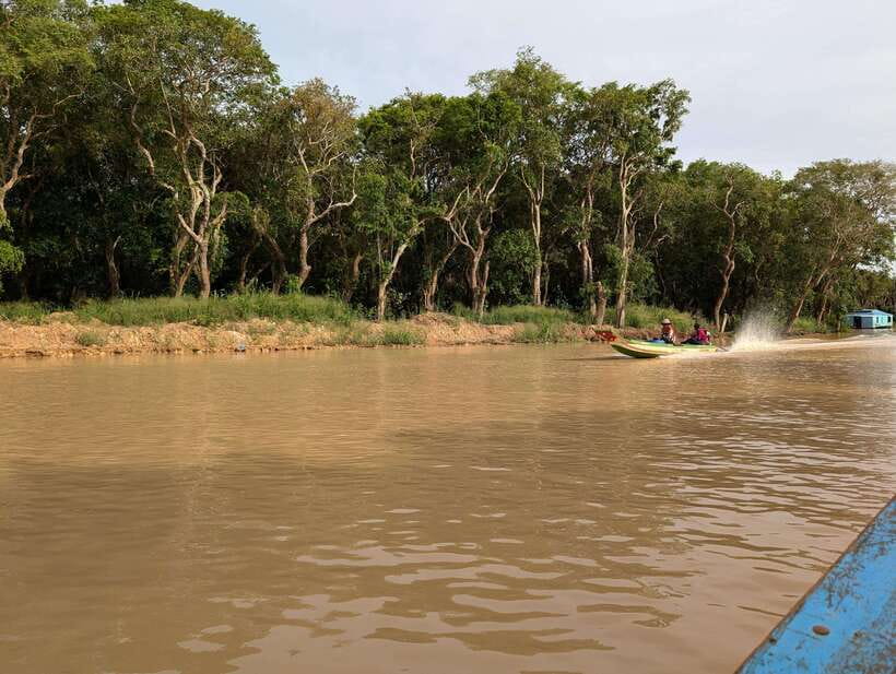 From Siem Reap: Floating Village Tour by Boat - What to bring (and what to skip) for a comfortable boat day