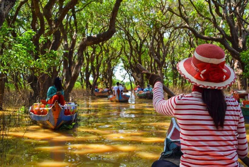 From Siem Reap: Kampong Phluk Floating Village Tour by Boat - Sunset Over Tonlé Sap: Calm Views After a Busy Day