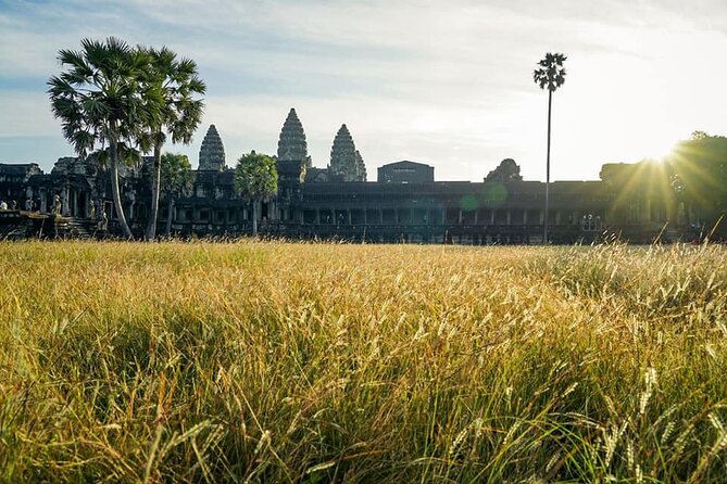Full Day Angkor Complex by Tuk Tuk - (Optional Sunrise) - Baphuon and Bayon: finishing the day with height and face power