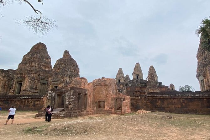 Full Day Angkor Wat Sunrise and Banteay Srei Tour - Logistics That Matter: Timing, Comfort, and a 2PM Return