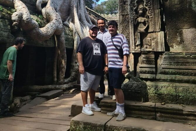 Full Day Angkor Wat Sunrise and Banteay Srei Tour - Angkor Wat Time: 3 Hours to See More Than Courtyards