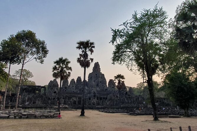 Full Day Angkor Wat Temples Tour with Pickup - What kind of traveler this suits best