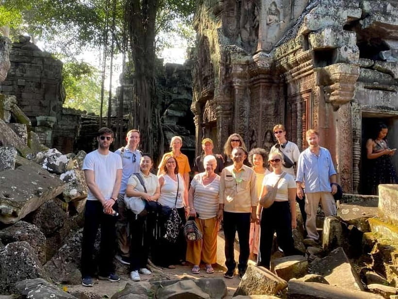 Full-Day Explore Angkor Temples Sunset Tour (with Lunch) - Angkor Thom and Bayon’s 216 Faces (The Spot That Reframes Everything)
