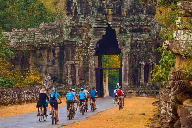 Full-Day Guided Bicycle Tour in Angkor Wat Temple - How the full-day Angkor bike tour actually works