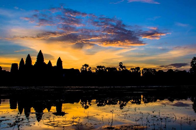 Full-Day Guided Sunset Tour of Angkor Wat - Angkor Wat First: How the Big Opening Sets Up the Whole Day