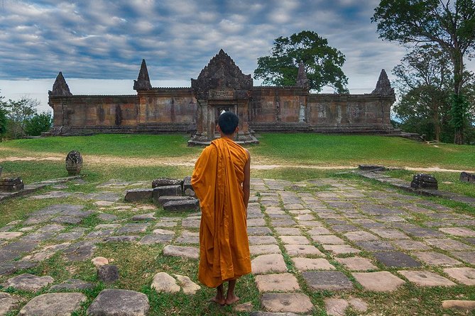 Full-Day Preah Vihear, Koh Ker and Beng Mealea Private Tour - 6 AM pickup, AC car, and the long road north