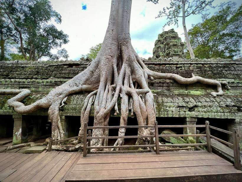 Full Day Private of Angkor Wat Tour with Tuk Tuk - Ta Keo Temple: The Lightning Legend and a Short 1-Hour Visit