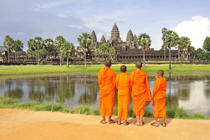 Full-Day Private Tour of Angkor Wat with Pick Up - Key highlights to look for