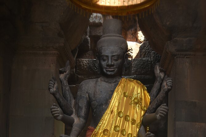 Full-Day Private Tour of Angkor Wat with Pick Up - Stop 1: Angkor Wat morning plus the eerie Ta Nei ruins
