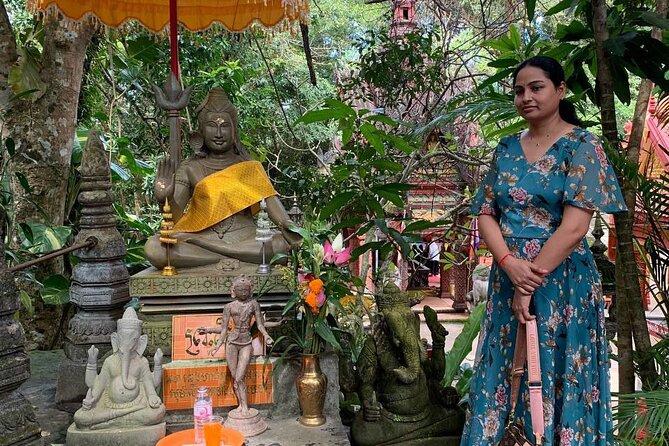 Full-Day Private Tour Phnom Kulen and Waterfalls - Preah Ang Thom Pagoda: A Reclining Buddha Carved Into Sandstone