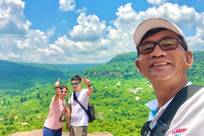 Full-Day Private Tuk Tuk Tour of Angkor Wat Temples - Guide-driven value: communication, photos, and pacing