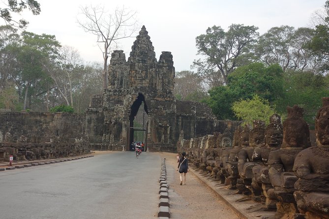 Full-Day Siem Reap Angkor Major Temples Private Tour - Ta Prohm: The Tomb Raider Temple With Roots in Your Face