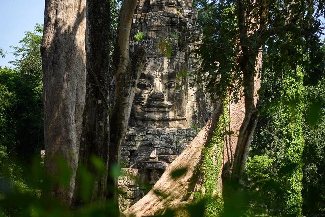 Full Day Temples Explorer - Small Group - South Gate of Angkor Thom: short stop, big first impression