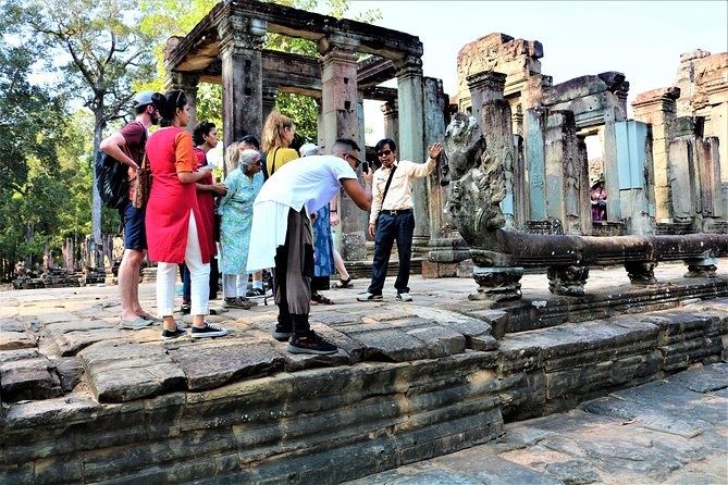 Full Day Temples Explorer - Small Group - Terrace stops: quick glimpses that add texture to the story