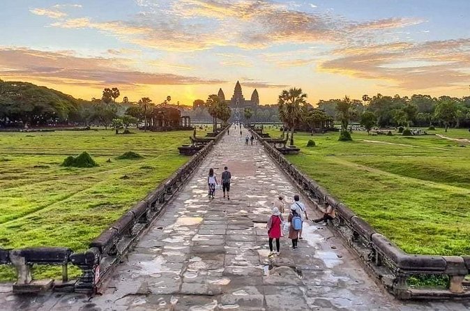 Full Day Tour Angkor Wat Sunrise and Siem Reap Temples - Banteay Srei plus breakfast: an optional finale that adds variety