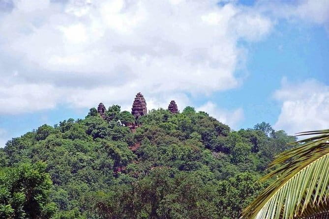 Full Day Tour from Siem Reap - Bamboo Train, Killing Cave & Sunset - Price and value: is $130 per person worth it?