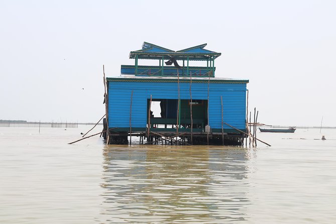 Guided Floating Village Boat Tour in Siem Reap - First Drive Out of Siem Reap: Rice Paddies and Lotus Farms
