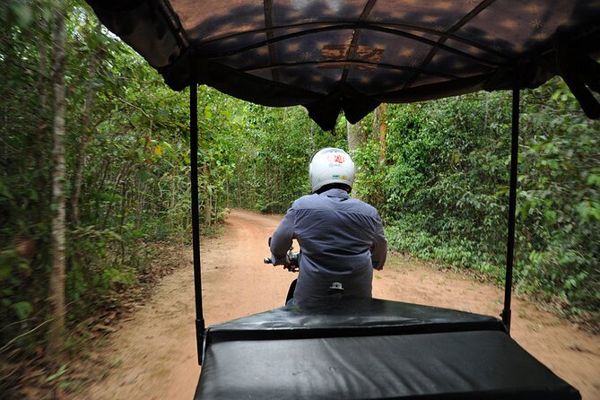 Guided Private Tuk Tuk Tour Angkor Wat and Small Circle and Five Extras - The timing puzzle: lunch at Srah Srang and how to use it well