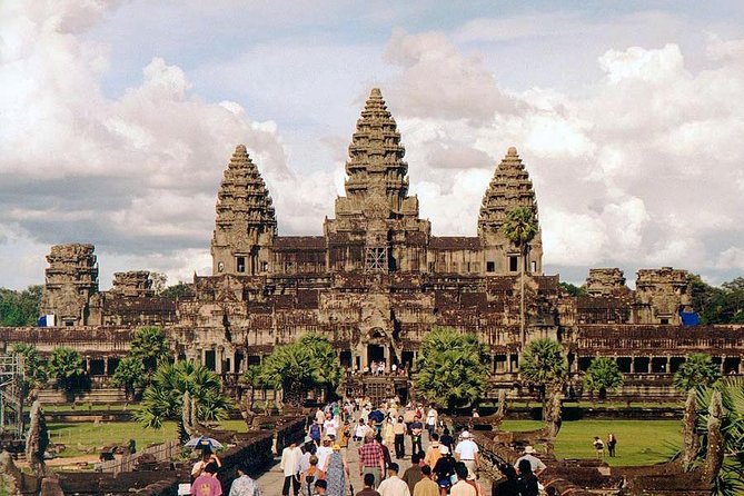 Half-Day Angkor Tuk-Tuk Explorer Tour from Siem Reap - Your guide experience: what makes it worth it