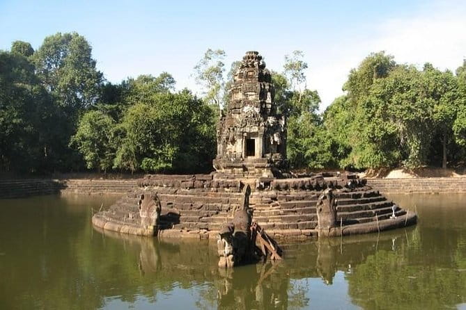 Half-Day Preah Khan and Neak Pean Temples from Siem Reap - Morning pickup that keeps the day sane