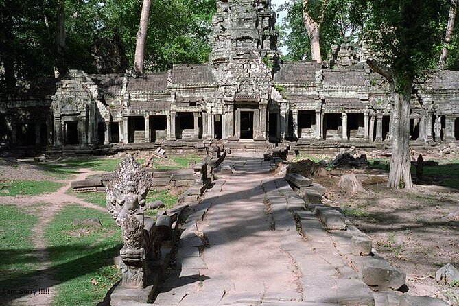 Half-Day Ta Prohm and Banteay Kdei Tour - Banteay Kdei: Buddhist temple space without the usual crowd pressure