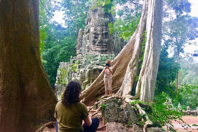 Highlight of Angkor Complex 2 Days Private Tour - Day 1: Angkor Thom South Gate, Bayon, and the big symbolism stops