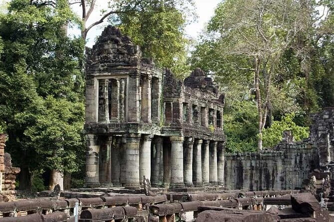 Highlight of Angkor Temples 6 Days Cambodia Tour - Day 2: Angkor Wat sunrise, then Angkor Thom to Ta Prohm